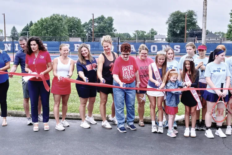 Niles district serves up tennis courts